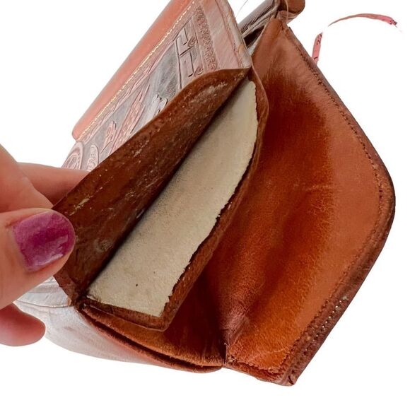 Vintage Abtik Hand-tooled Mayan Print Leather Clutch - Picture 12 of 16